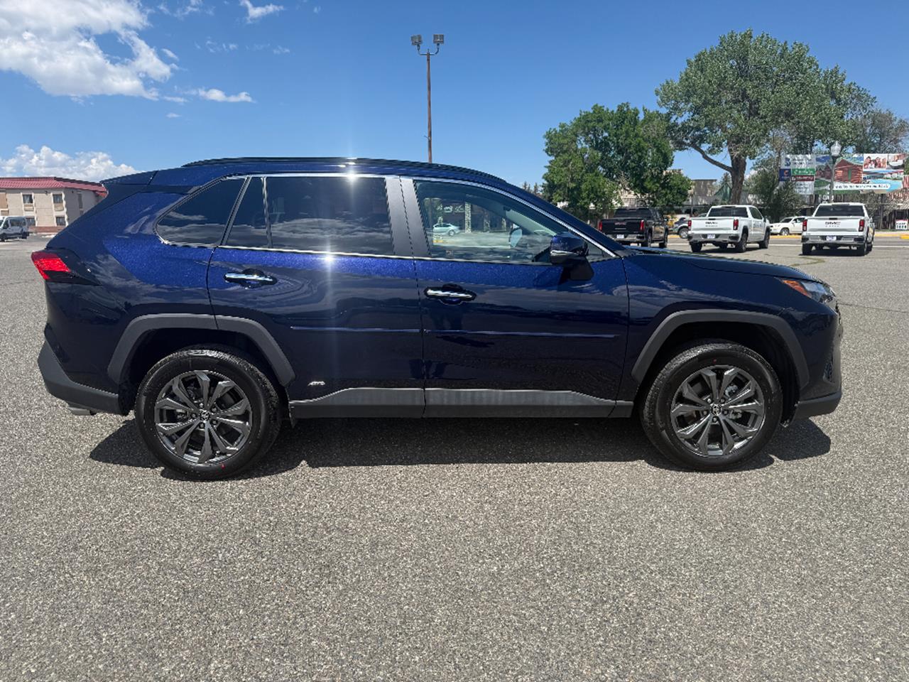 2025 Toyota RAV4 Hybrid