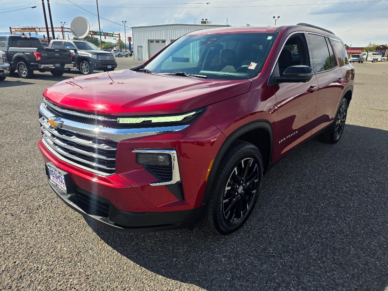 Used 2025 Chevrolet Traverse  LT SUVs