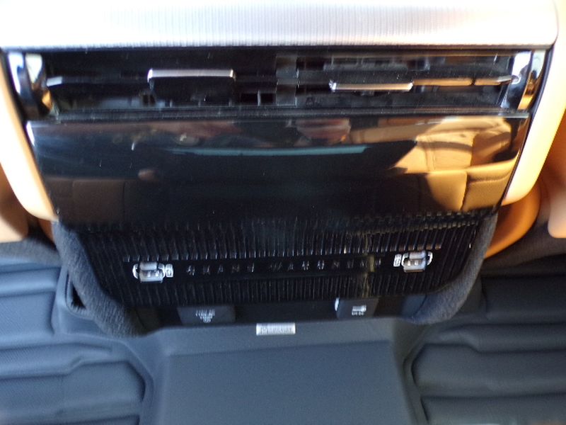 2022 Jeep Grand Wagoneer