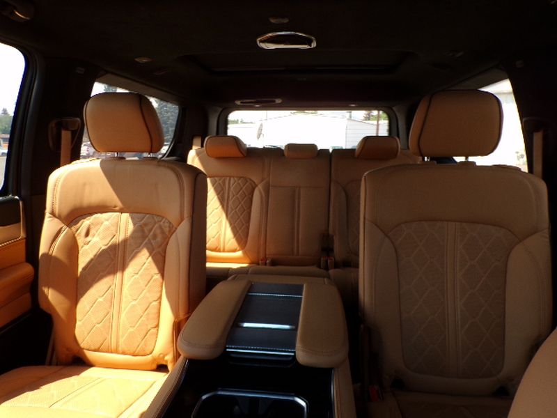 2022 Jeep Grand Wagoneer