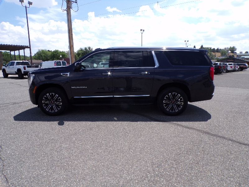 New 2026 GMC Yukon XL Elevation SUVs