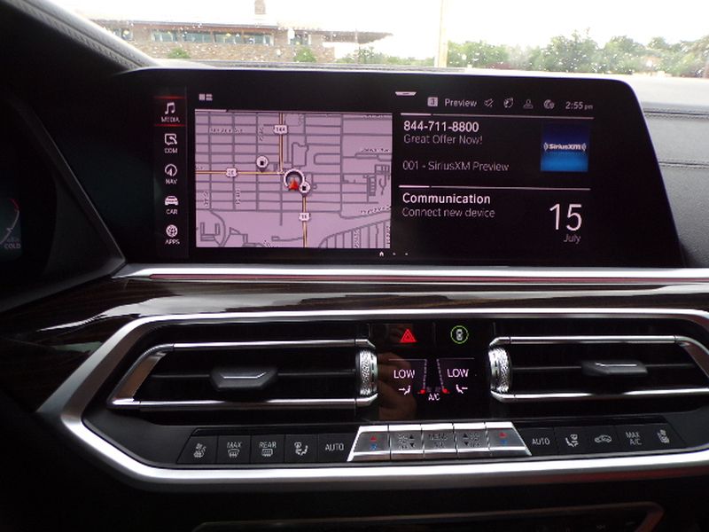 2021 BMW X7
