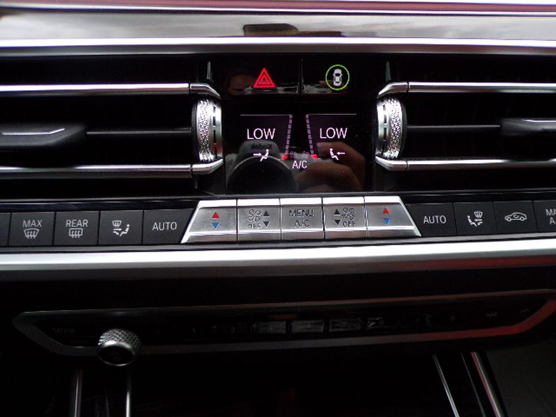 2021 BMW X7