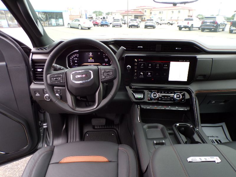 2026 GMC Sierra 2500