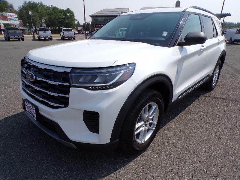 Used 2025 Ford Explorer Active SUVs