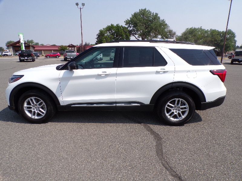 2025 Ford Explorer