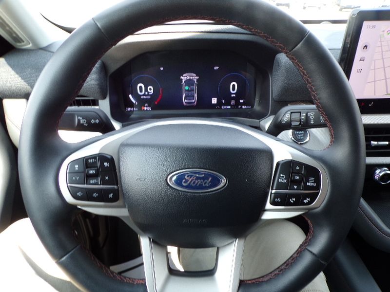 2025 Ford Explorer
