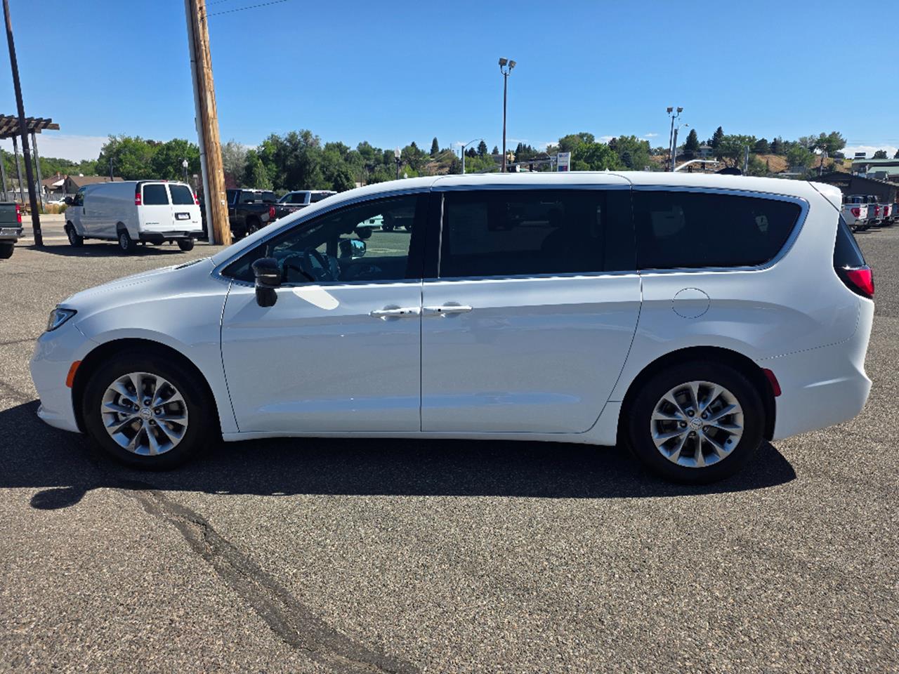 2026 Chrysler Pacifica