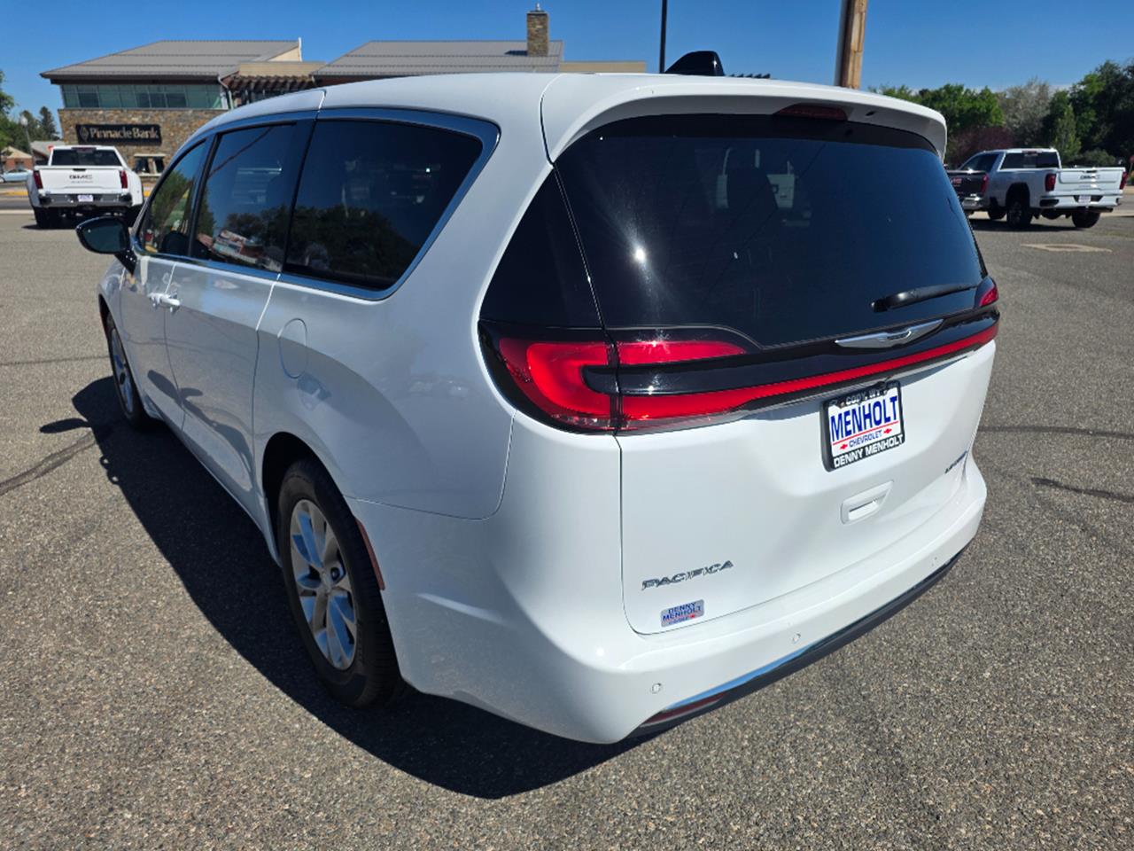 2026 Chrysler Pacifica
