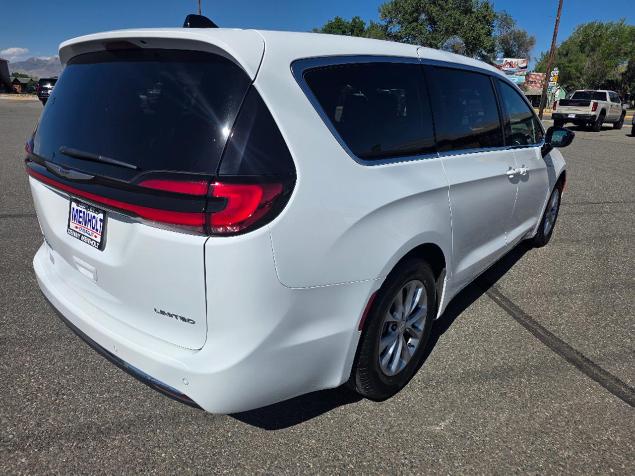 2026 Chrysler Pacifica