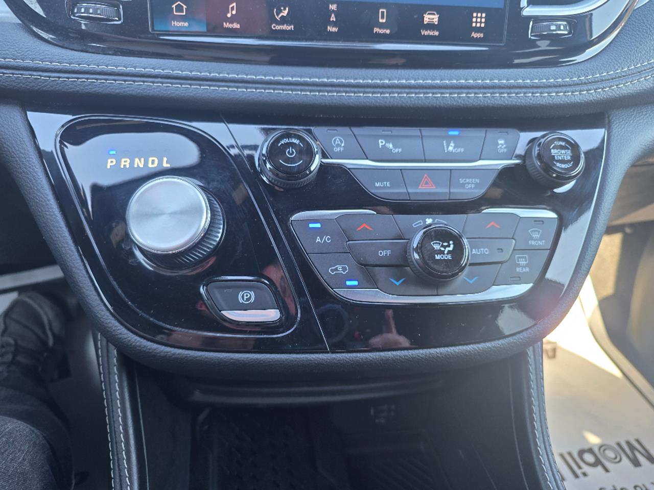 2026 Chrysler Pacifica