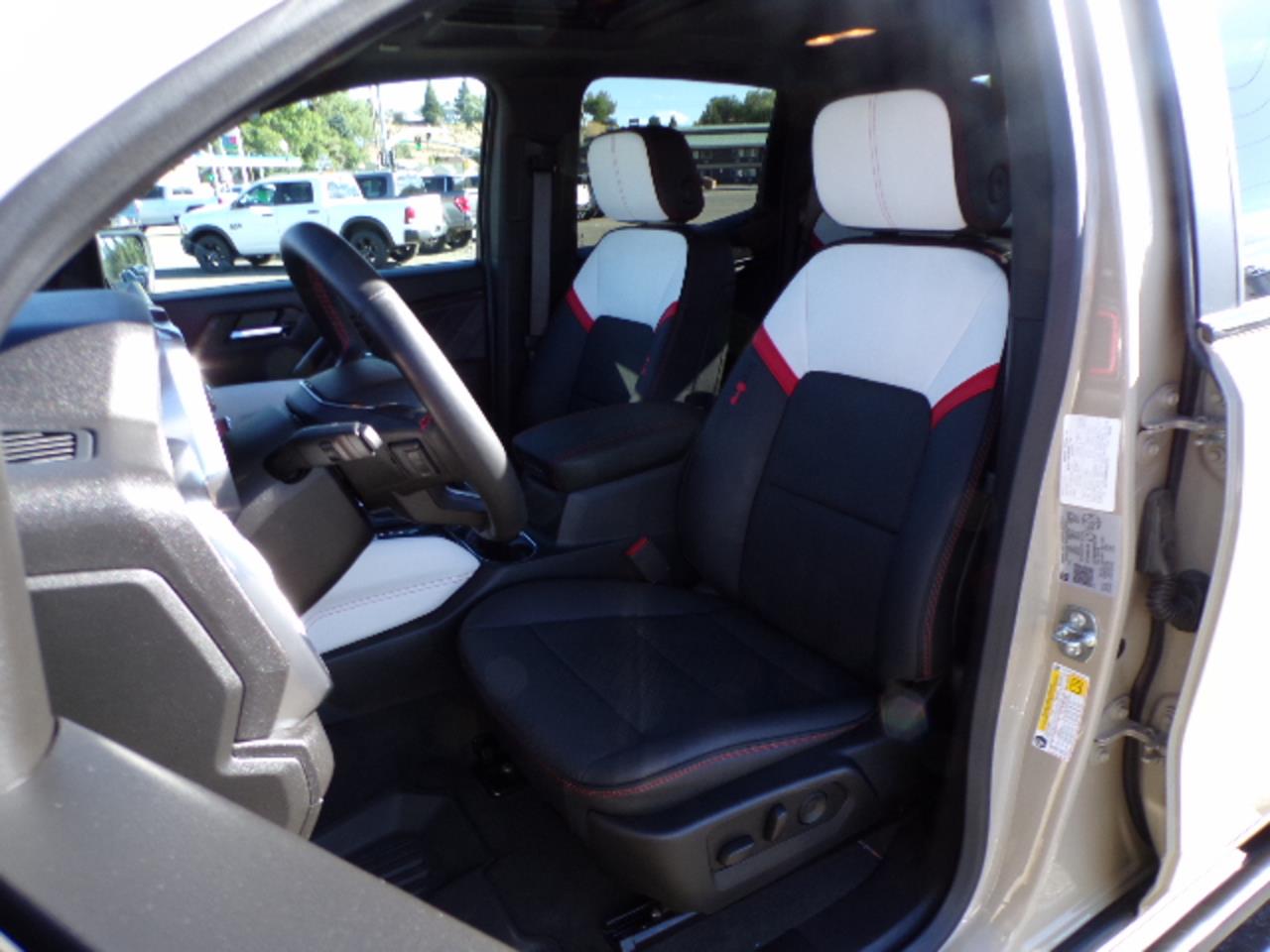 2024 GMC Canyon
