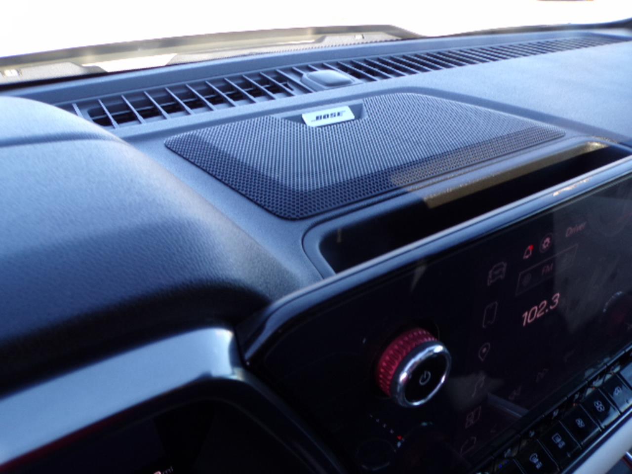2024 GMC Canyon