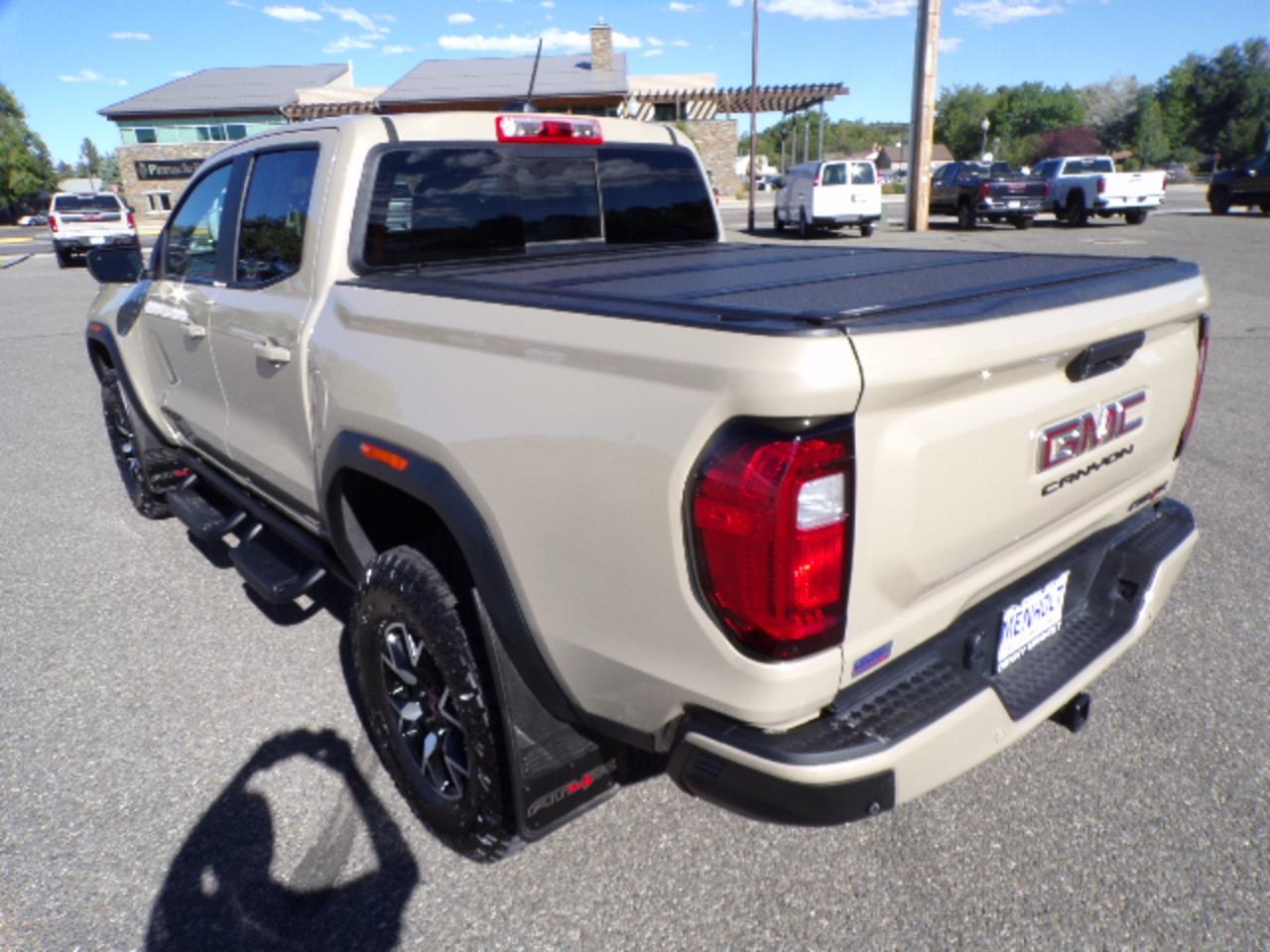 2024 GMC Canyon