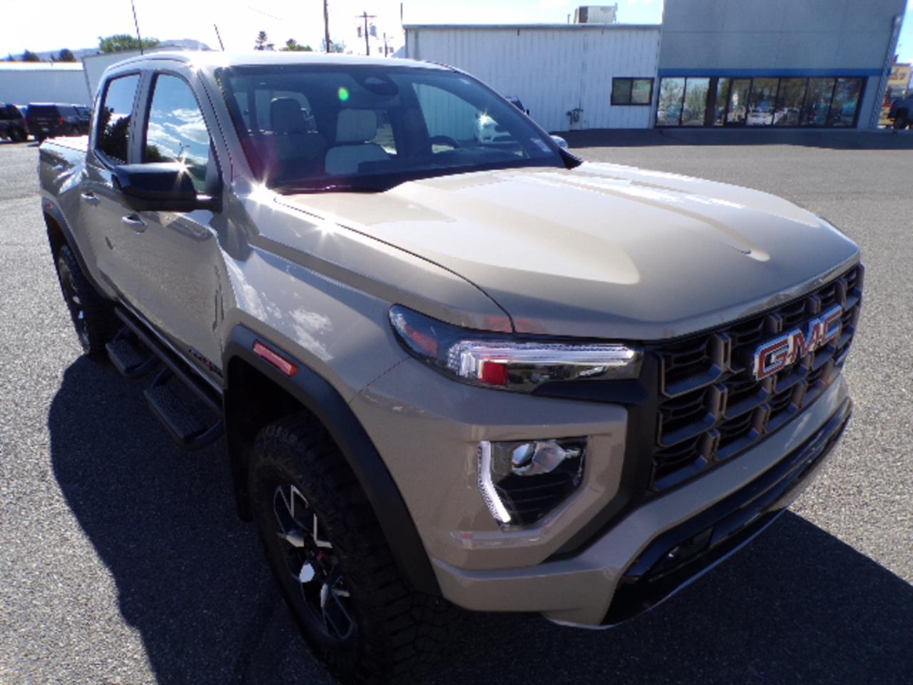 2024 GMC Canyon