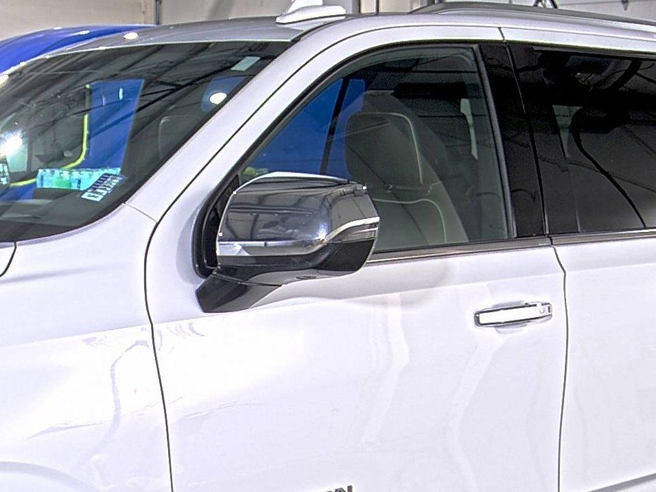 2023 Chevrolet Suburban