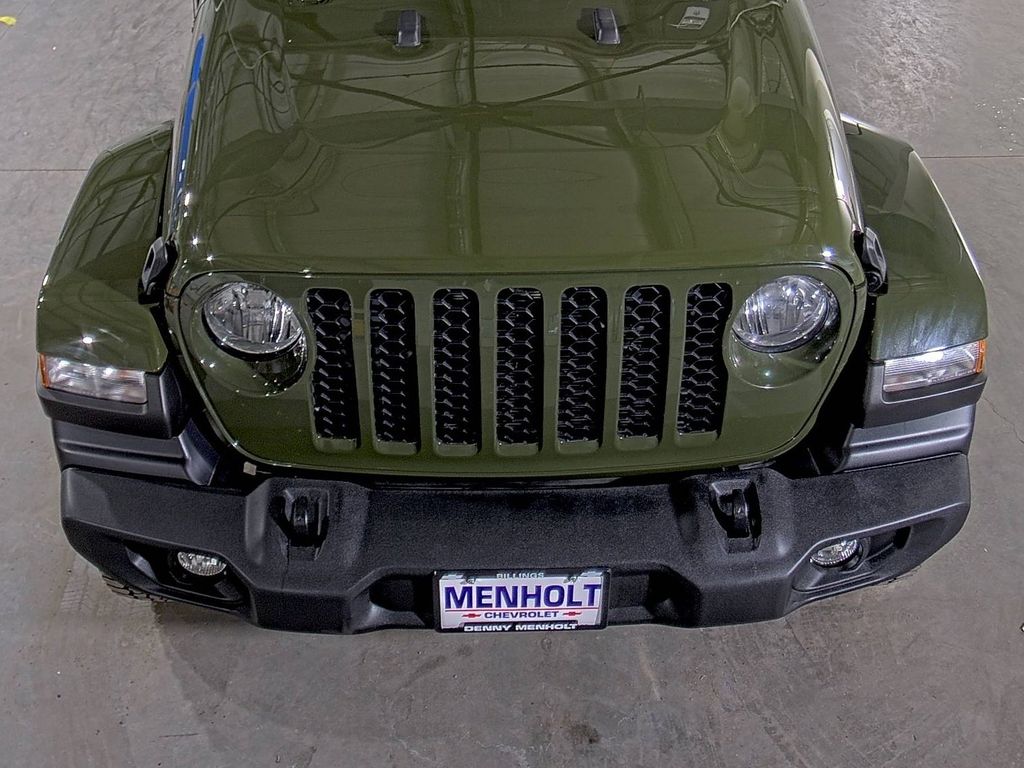 2022 Jeep Gladiator