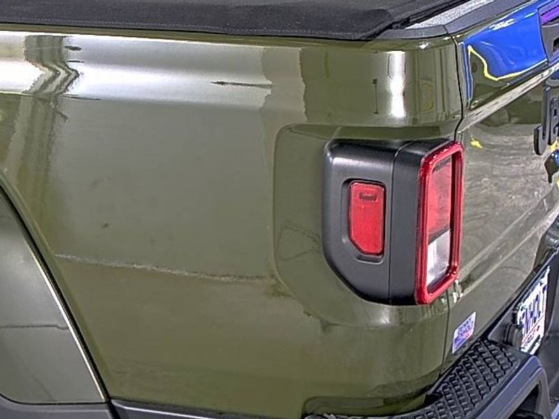 2022 Jeep Gladiator