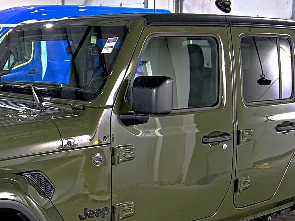 2022 Jeep Gladiator