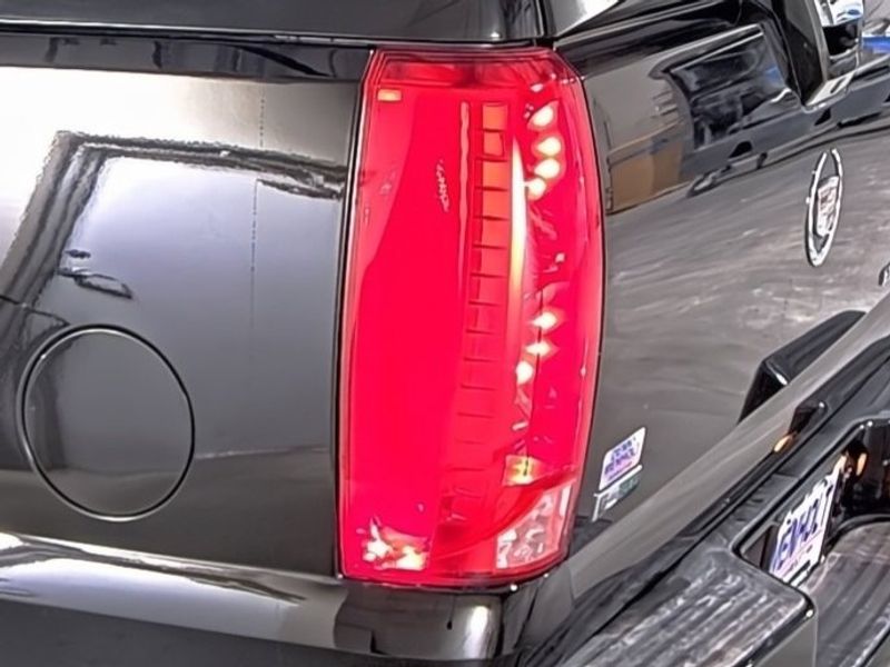 2011 Cadillac Escalade EXT