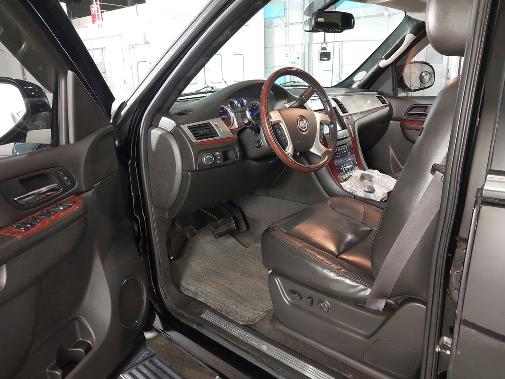 2011 Cadillac Escalade EXT