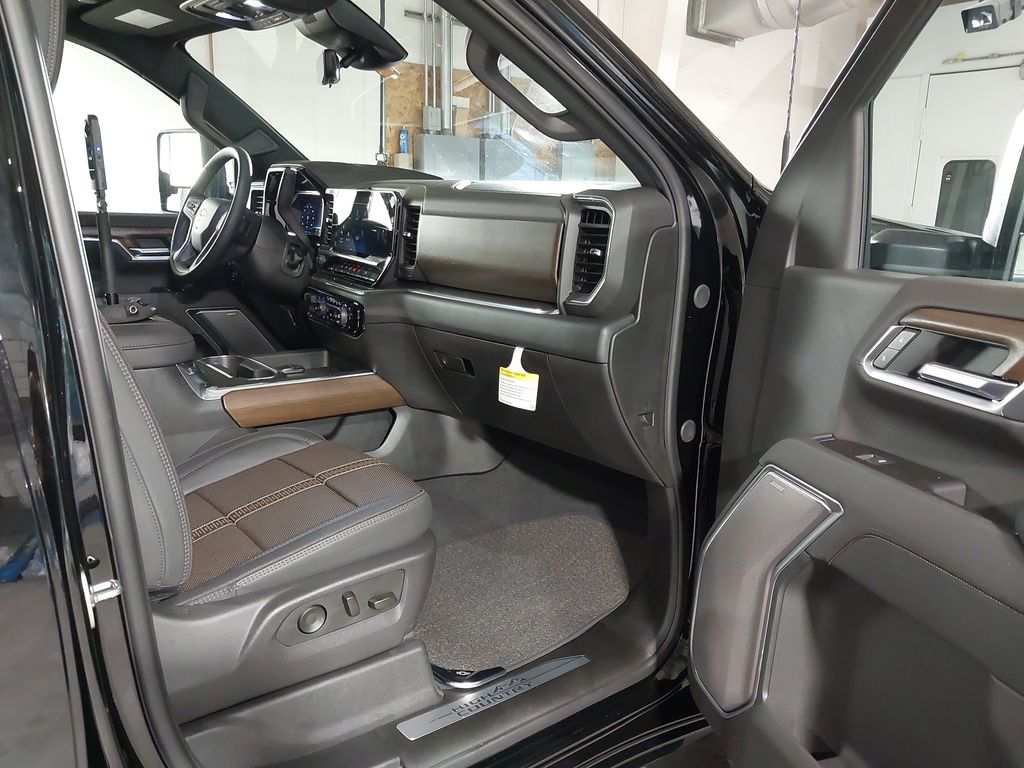 2025 Chevrolet Silverado 2500