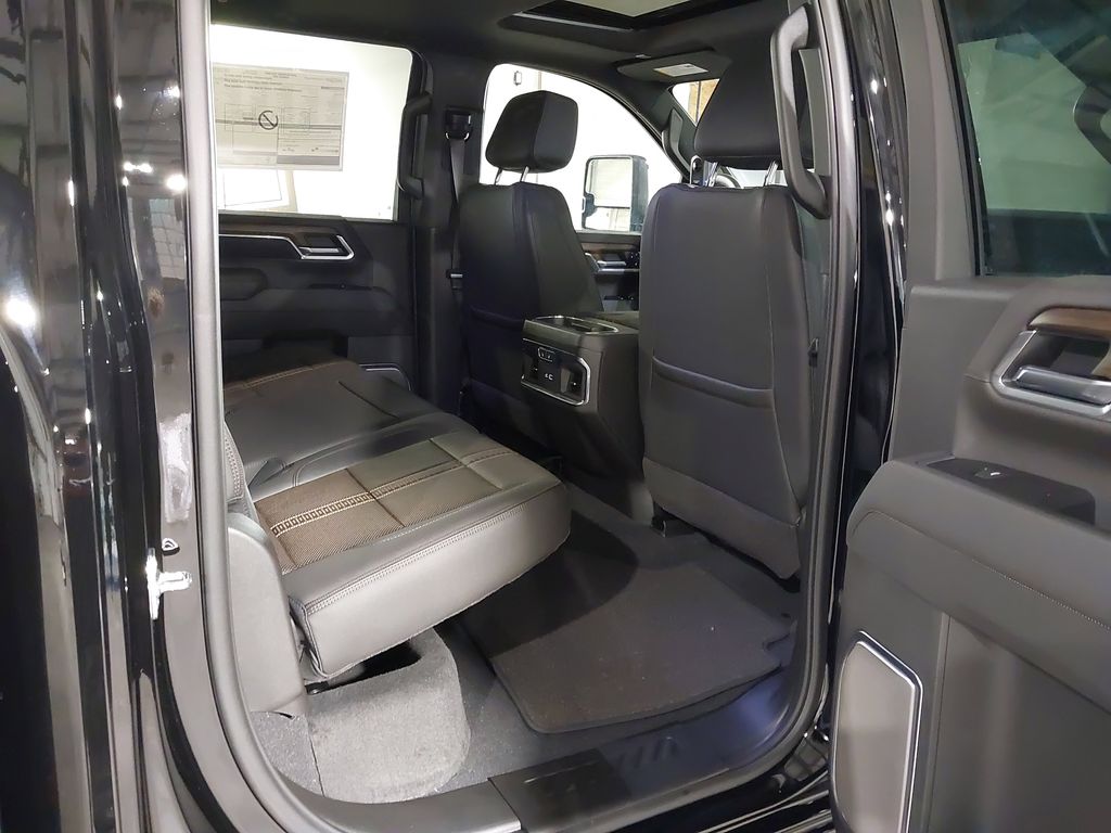 2025 Chevrolet Silverado 2500