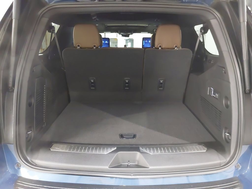 2025 Chevrolet Suburban