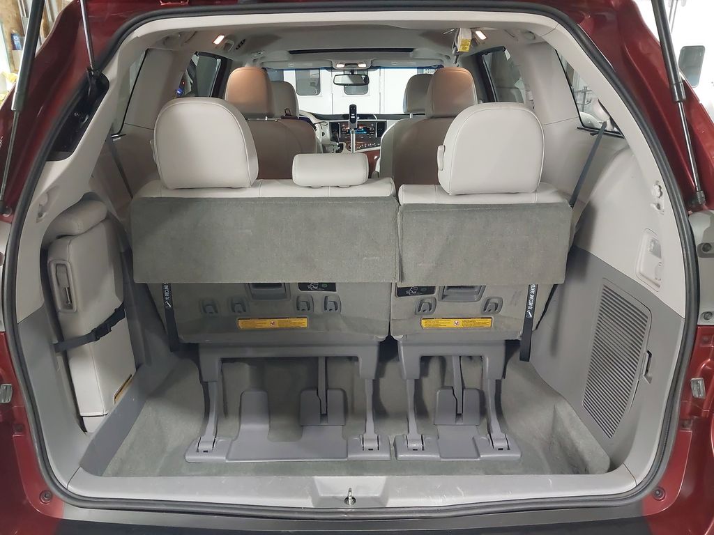 2013 Toyota Sienna