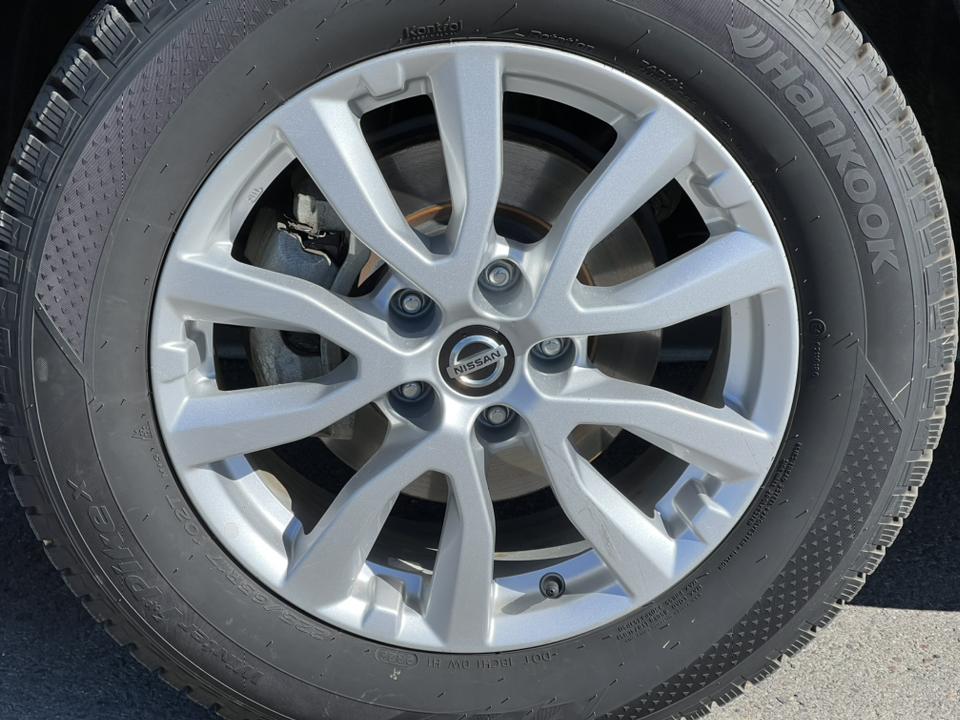 2020 Nissan Rogue