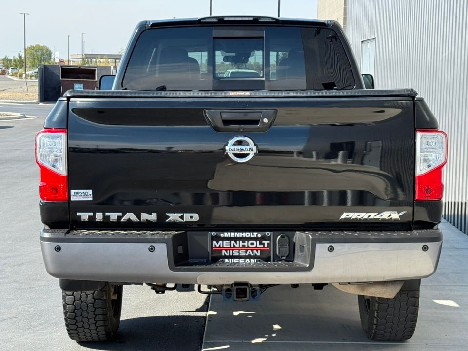 2016 Nissan Titan XD