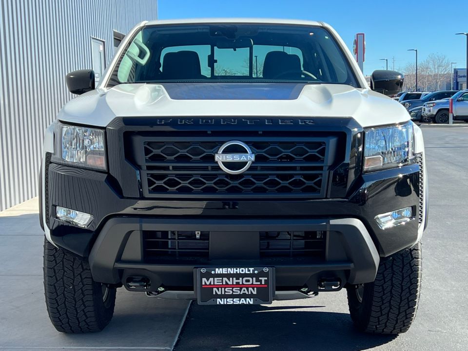 2024 Nissan Frontier