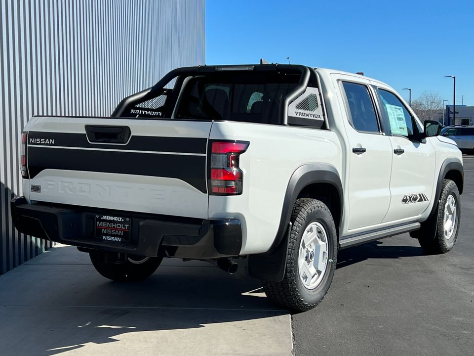 2024 Nissan Frontier