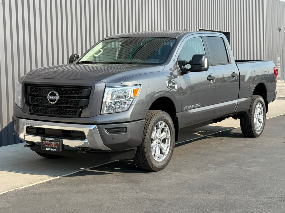 2024 Nissan Titan XD