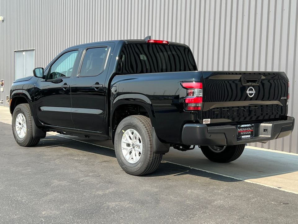 2025 Nissan Frontier