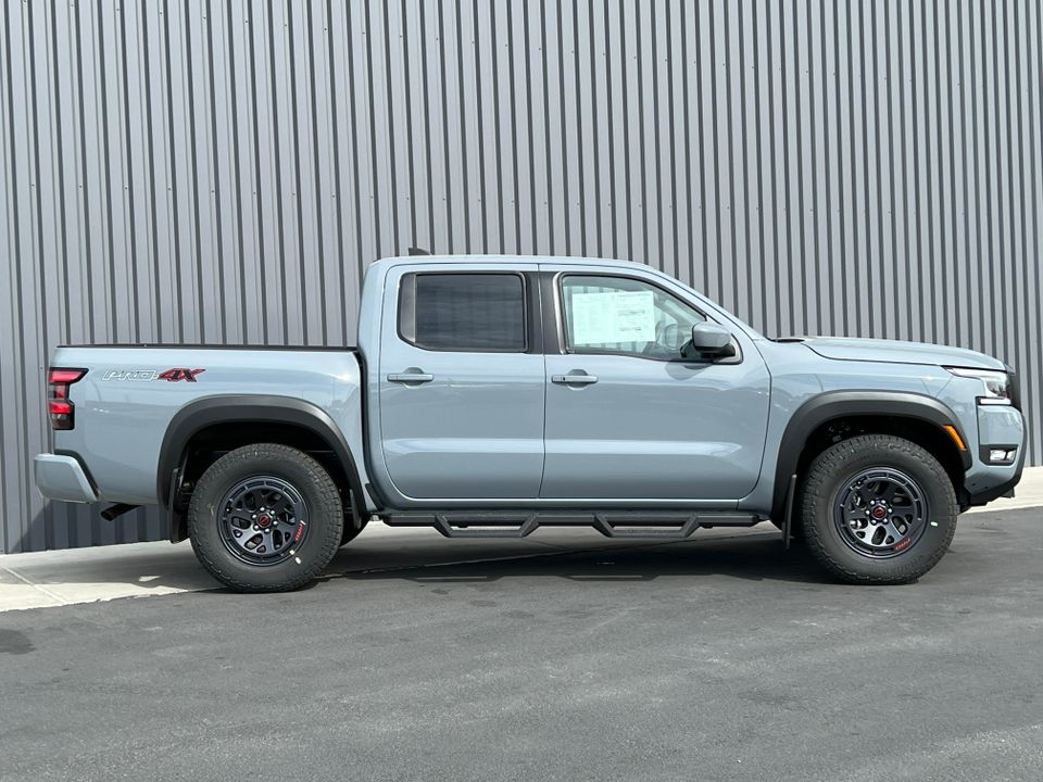 2025 Nissan Frontier