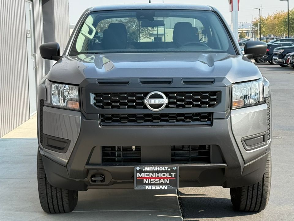 2025 Nissan Frontier