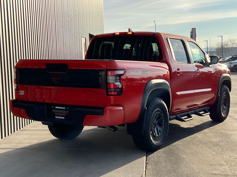 2025 Nissan Frontier