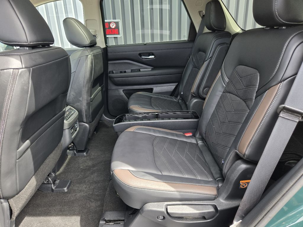 2025 Nissan Pathfinder