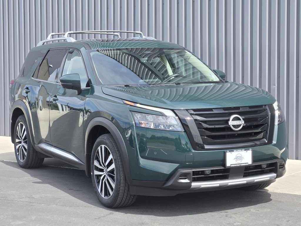 Used 2025 Nissan Pathfinder Platinum SUVs