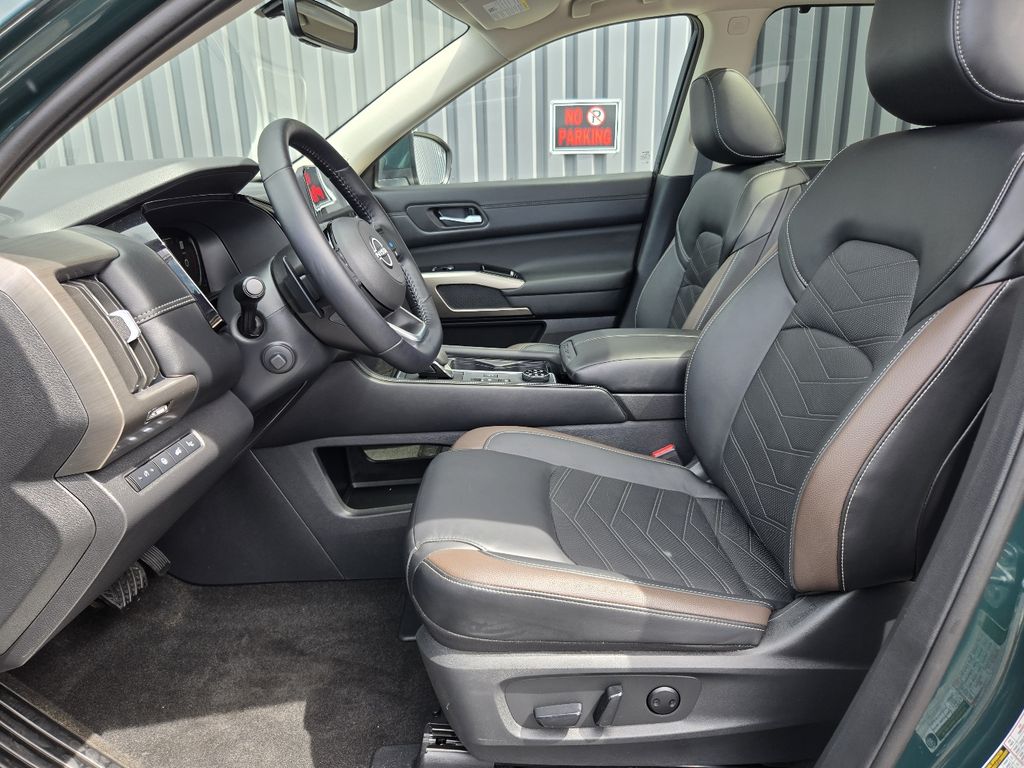 2025 Nissan Pathfinder