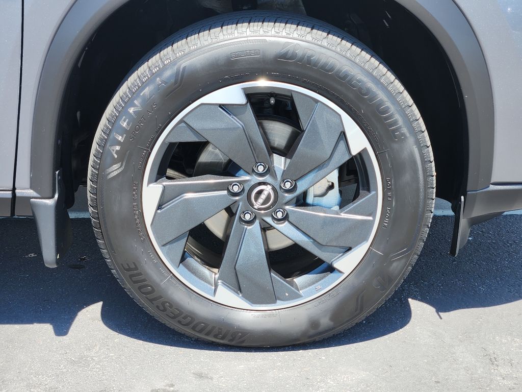 2024 Nissan Rogue