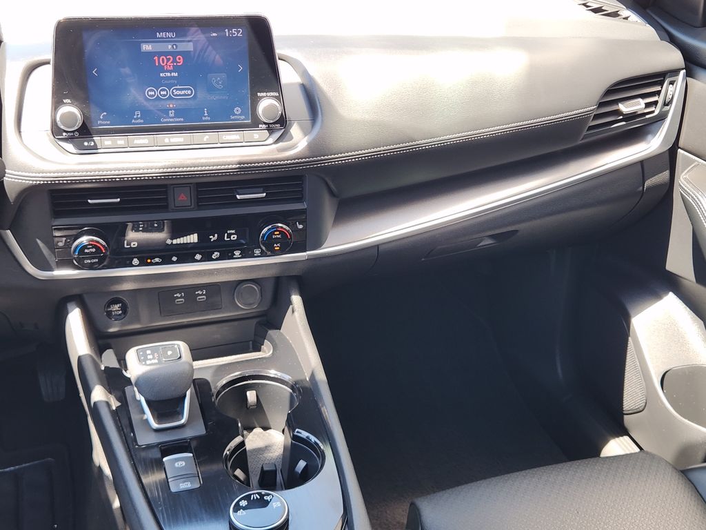 2024 Nissan Rogue