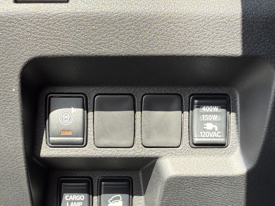 2025 Nissan Frontier