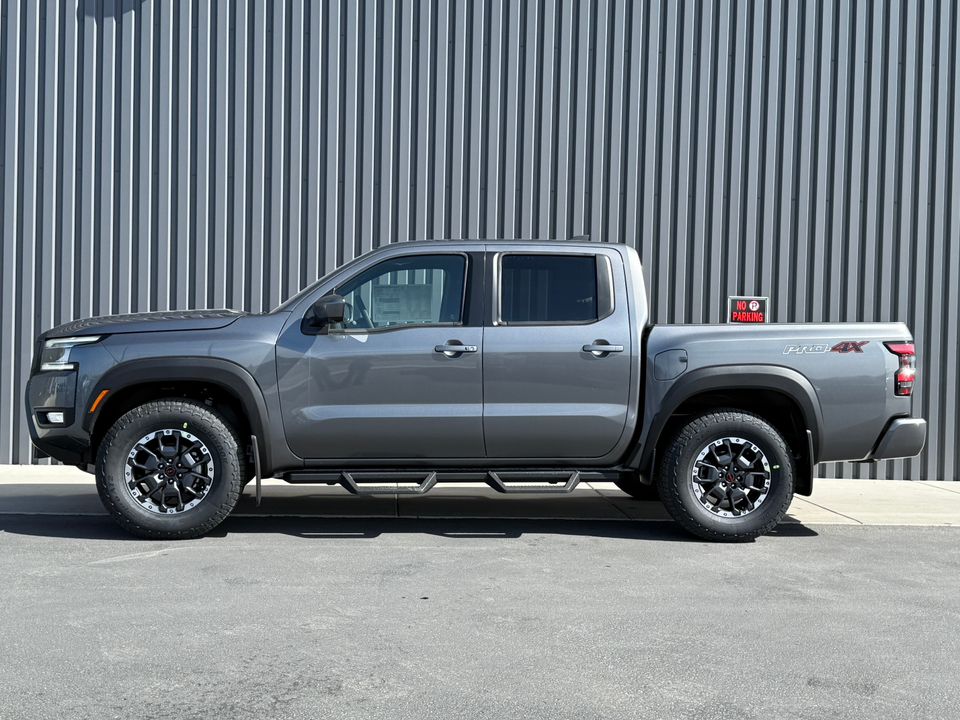 2025 Nissan Frontier