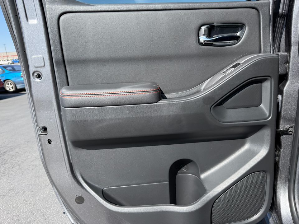 2025 Nissan Frontier