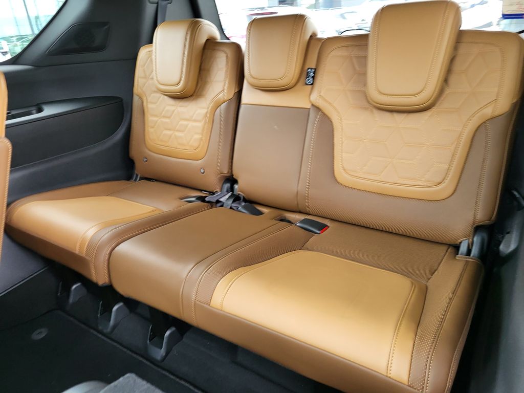 2025 Nissan Armada