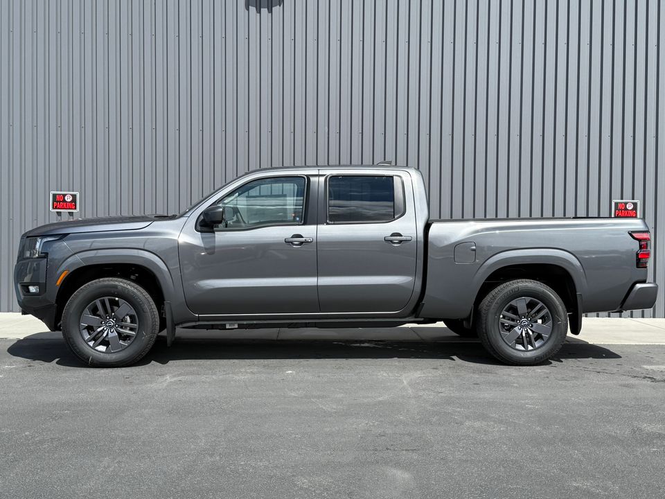 2025 Nissan Frontier