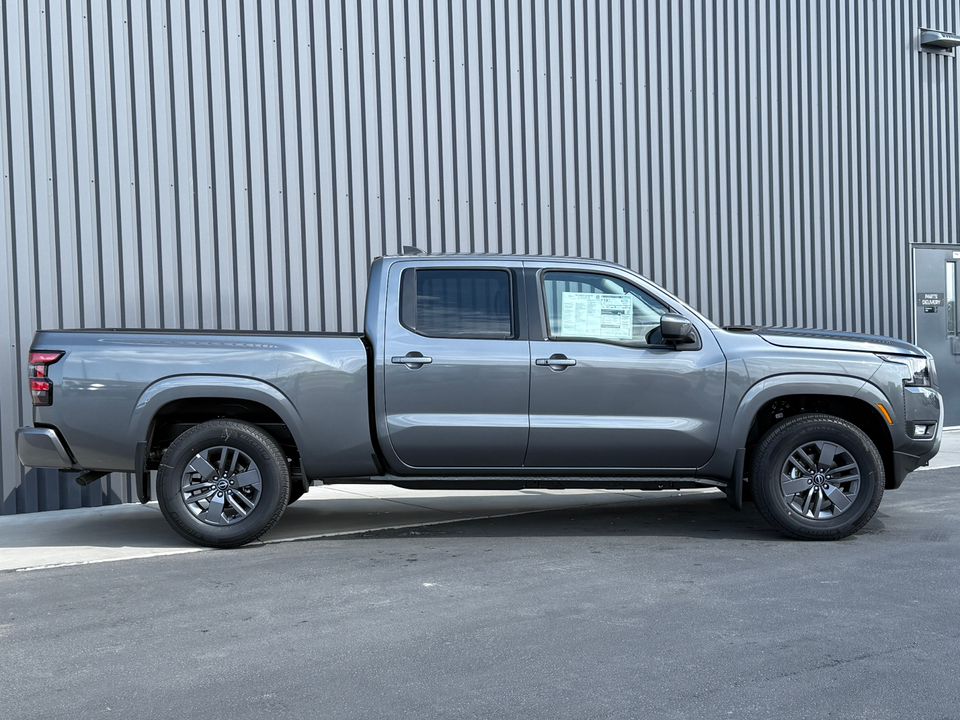 2025 Nissan Frontier