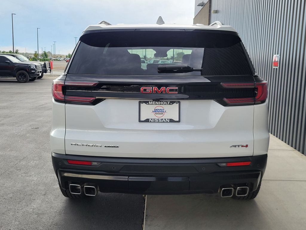2024 GMC Acadia
